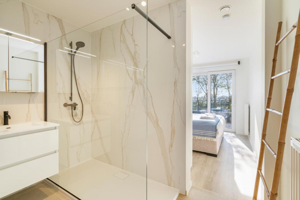 The Waves-Luxurious 3Bedroom App W Big Terrace & Garage Oostende Buitenkant foto