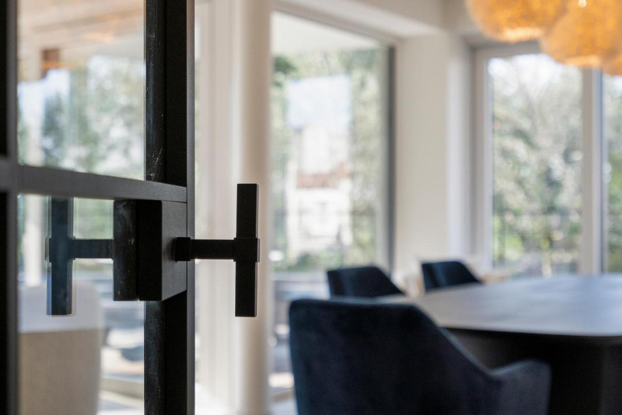 The Waves-Luxurious 3Bedroom App W Big Terrace & Garage Oostende Buitenkant foto