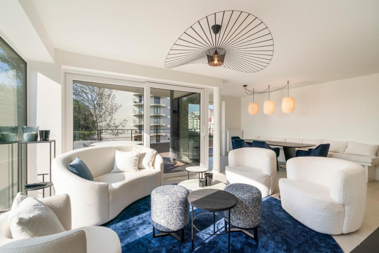 The Waves-Luxurious 3Bedroom App W Big Terrace & Garage Oostende Buitenkant foto